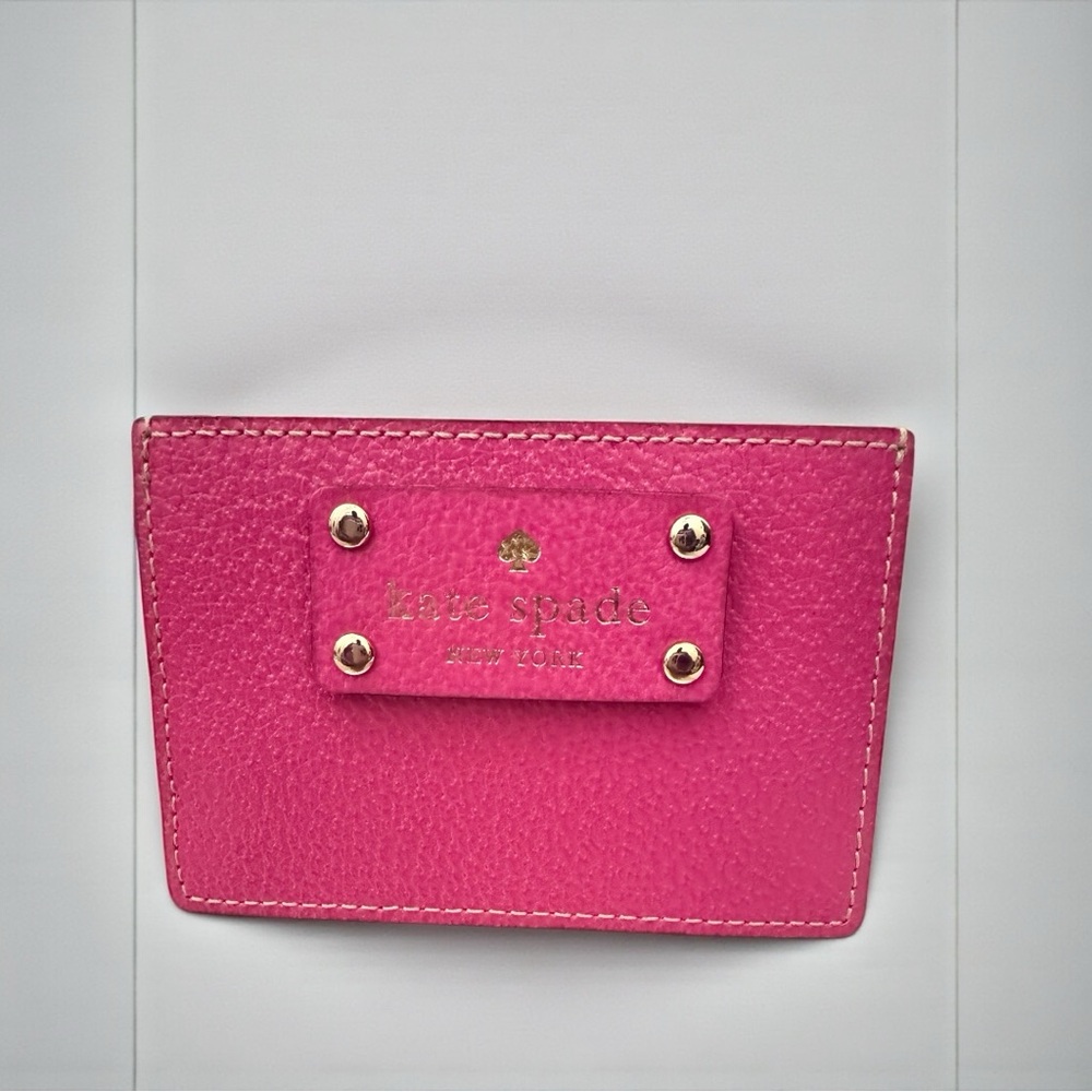 Kate Spade Wellesley Darla Snapdragon Pink Card Holder- MSRP $50-EUC